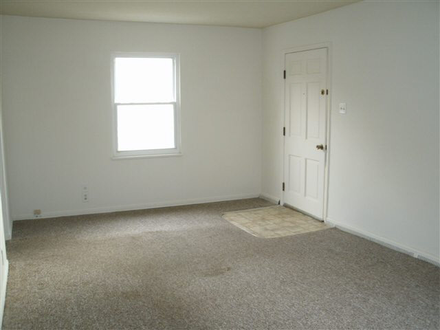 2000 E 24th St, Muncie, IN 47302 photo 2