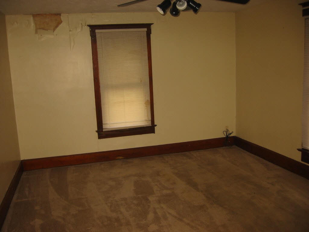 322 S 7th St, New Castle, IN 47362 photo 8