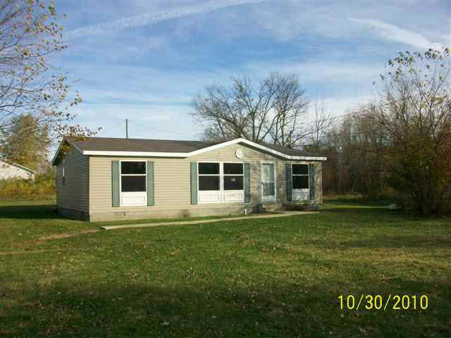9806 E Miller, Selma, IN 47383 photo 1