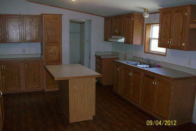 1000 S Winmere, Selma, IN 47383 photo 3