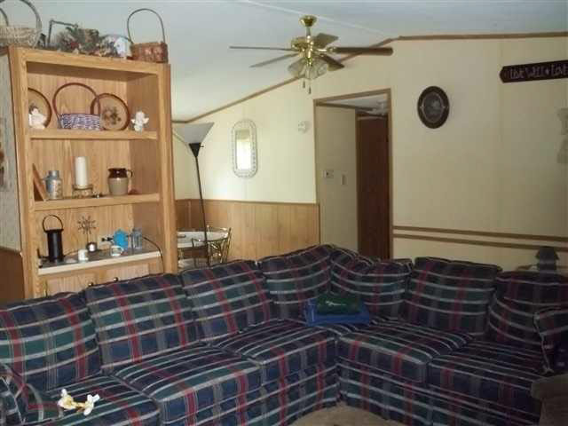 1315 R Ave, New Castle, IN 47362 photo 4