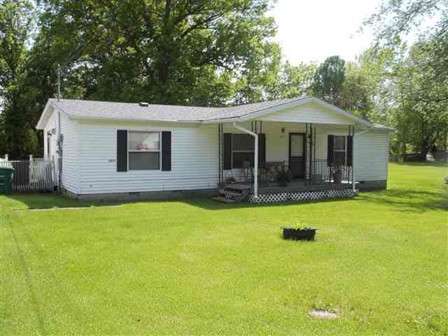 1315 R Ave, New Castle, IN 47362 photo 1