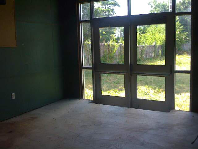 52 E Charles, Redkey, IN 47373 photo 9