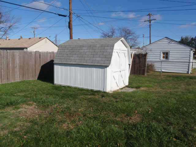 2016 E 25th St, Muncie, IN 47302 photo 8