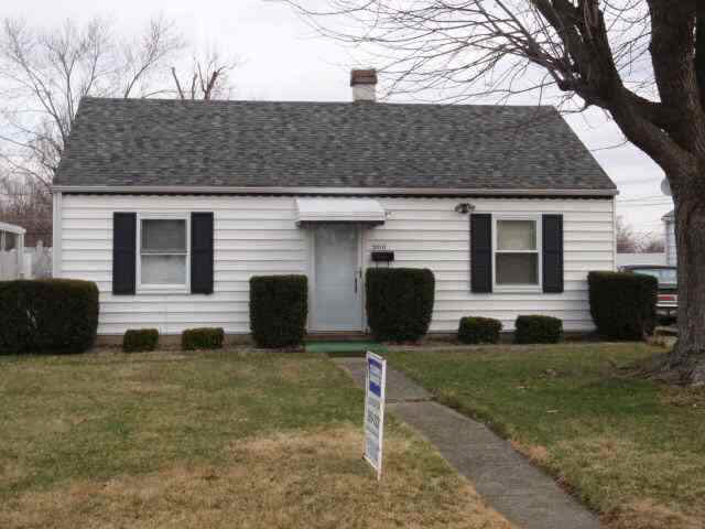 2016 E 25th St, Muncie, IN 47302 photo 1