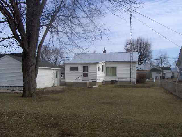 383 W Commerce, Dunkirk, IN 47336 photo 2