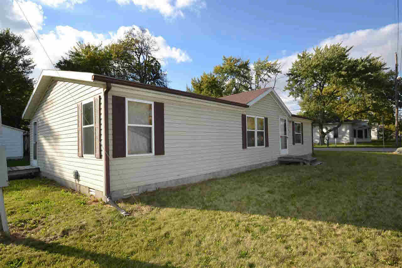 903 W Perkins, Hartford City, IN 47348 photo 1