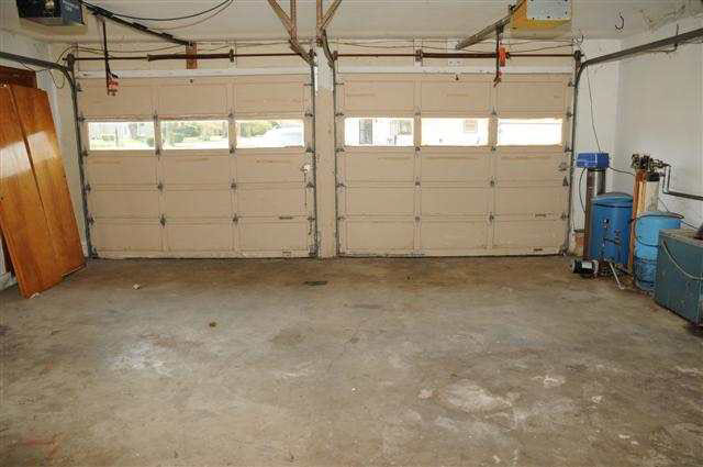 102 E Martindale, Kennard, IN 47351 photo 8
