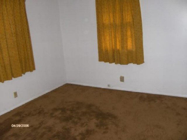 213 S 2nd St, Dunkirk, IN 47336 photo 5
