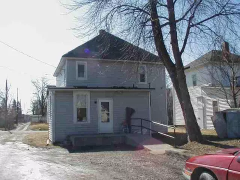 412 E 9th St, Muncie, IN 47302 photo 1