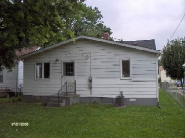 2114 S Ebright, Muncie, IN 47302 photo 7