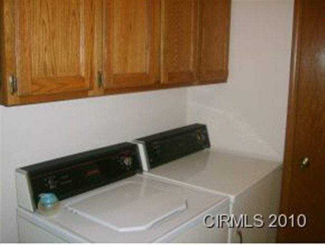 322 E 5th St, Fairmount, IN 46928 photo 12