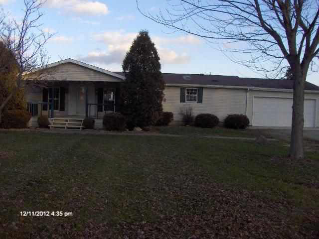10928 S 9th St, Pendleton, IN 46064 photo 1