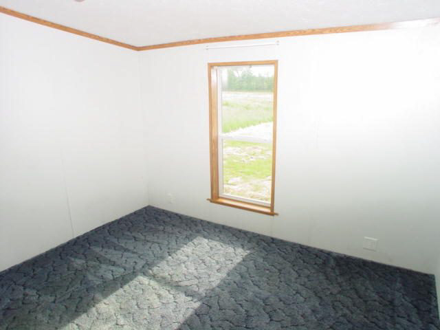 860 S Messick Rd, New Castle, IN 47362 photo 8