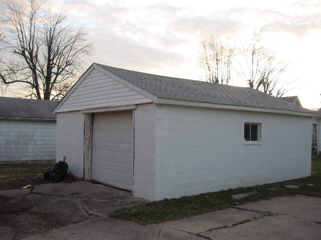 1018 S 17th St, New Castle, IN 47362 photo 8