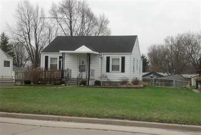 109 E 26th St, Muncie, IN 47302 photo 1