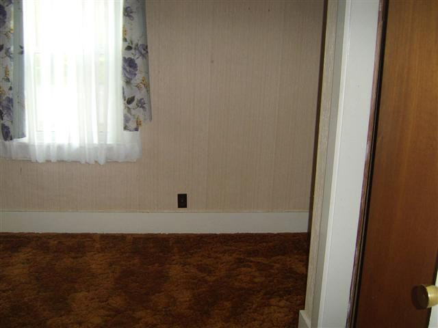 618 N Western Ave, Portland, IN 47371 photo 12
