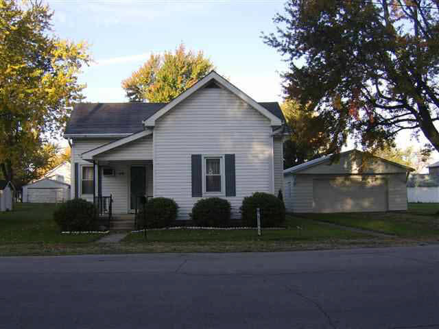 618 N Western Ave, Portland, IN 47371 photo 1
