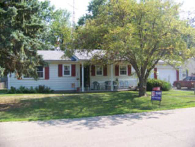 313 Moore, Dunkirk, IN 47336 photo 1