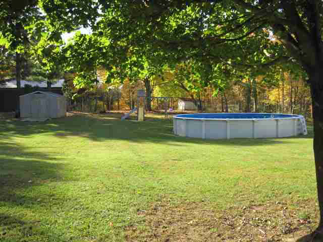 4243 E County Line Rd, Muncie, IN 47302 photo 3