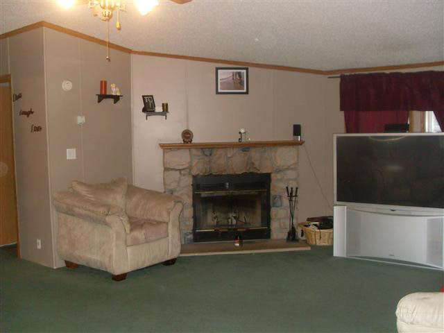 222 N Clem, Winchester, IN 47394 photo 7