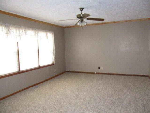 525 Haskell, Dunkirk, IN 47336 photo 2
