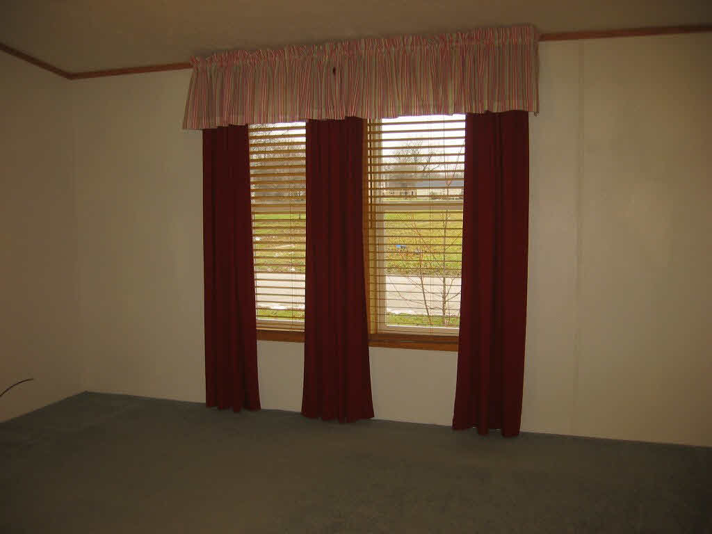 417 N 29th St, New Castle, IN 47362 photo 10