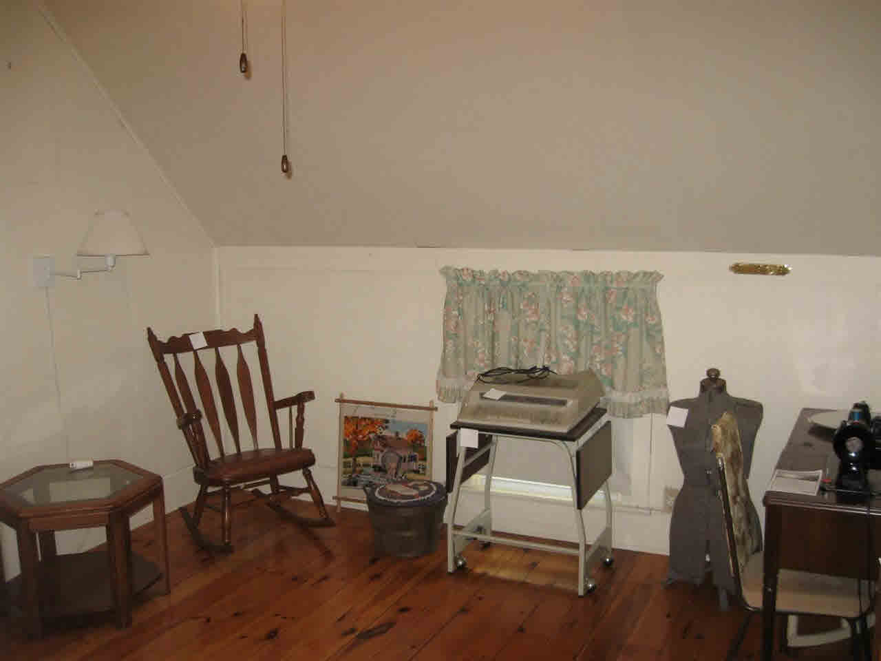 2009 S York Rd, Yorktown, IN 47396 photo 10