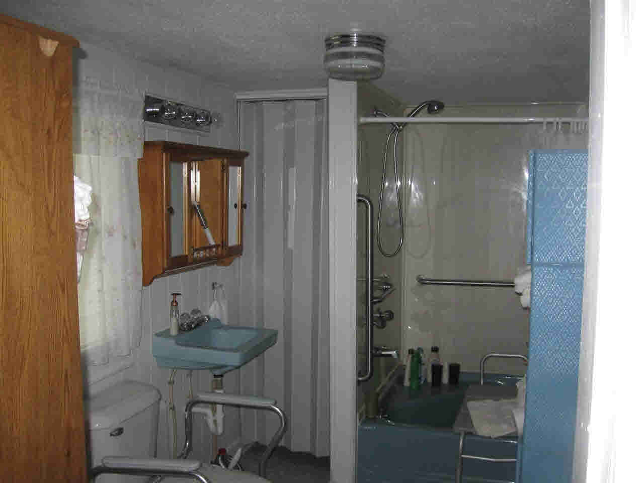 2009 S York Rd, Yorktown, IN 47396 photo 16