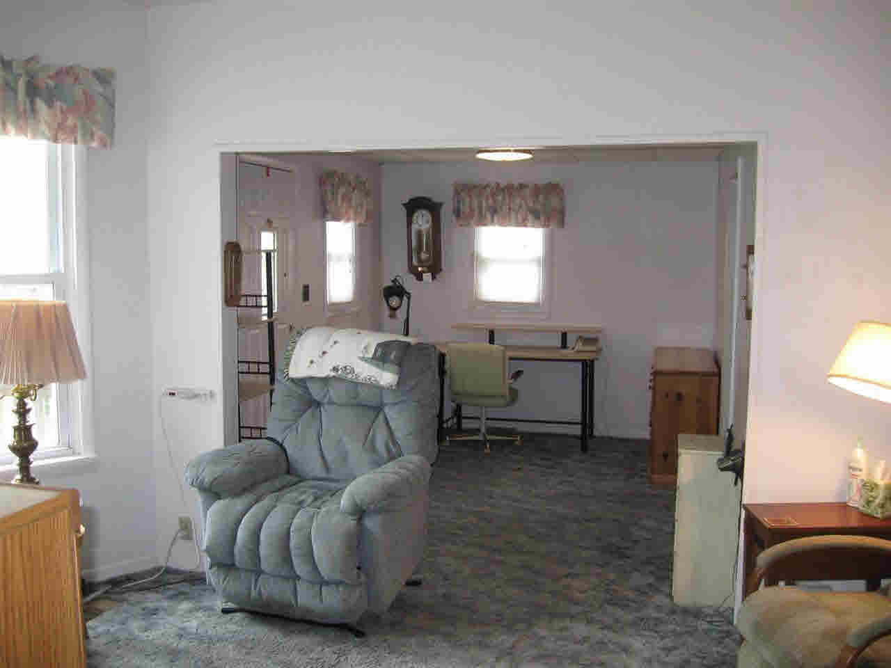 2009 S York Rd, Yorktown, IN 47396 photo 5