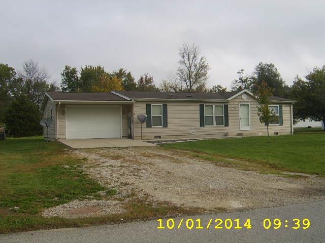310 W 10th St, Portland, IN 47371 photo 1