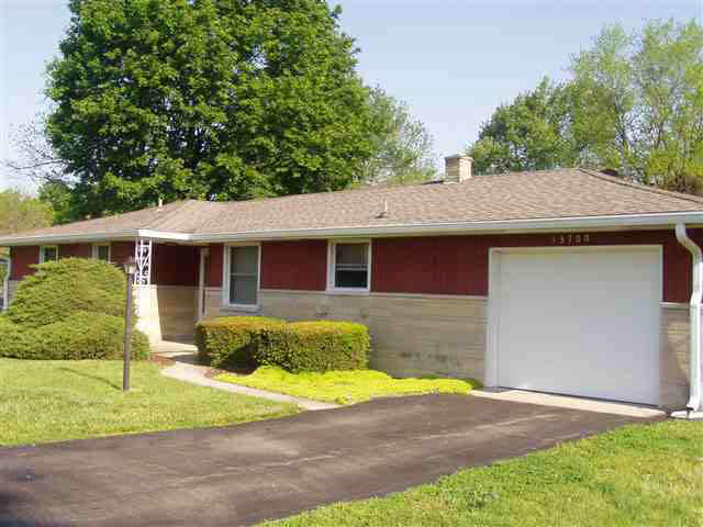 13700 W Daleville Rd, Daleville, IN 47334 photo 1