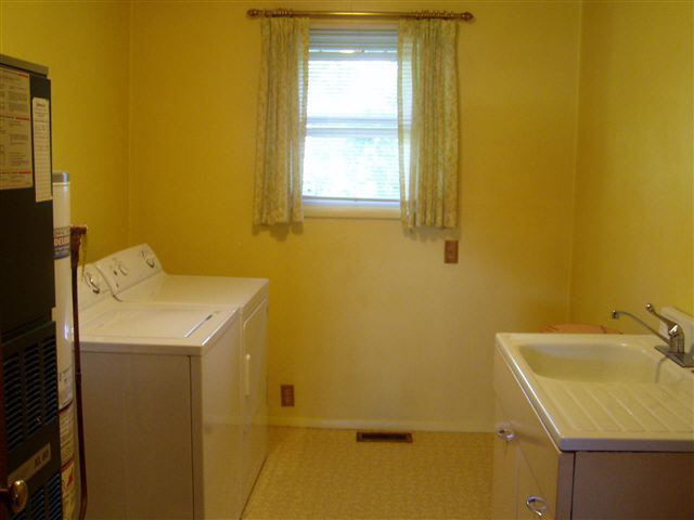 13700 W Daleville Rd, Daleville, IN 47334 photo 9