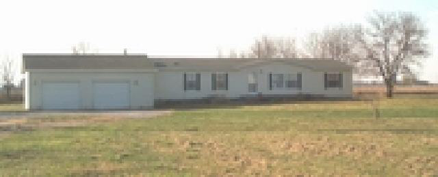 2810 S Main, Liberty Center, IN 46766 photo 1