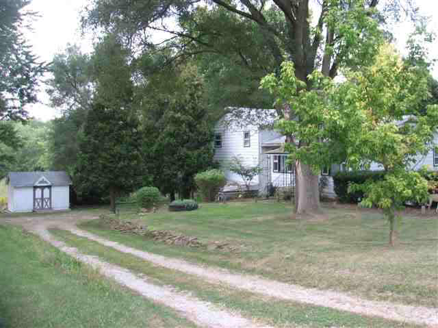 6910 E Windsor, Muncie, IN 47302 photo 3