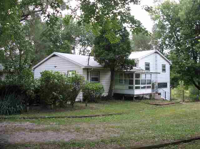 6910 E Windsor, Muncie, IN 47302 photo 1