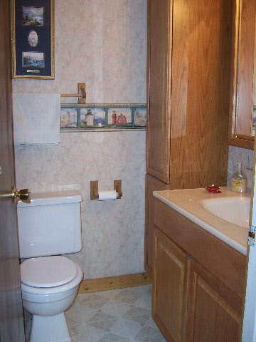 913 E 26th St, Muncie, IN 47302 photo 8
