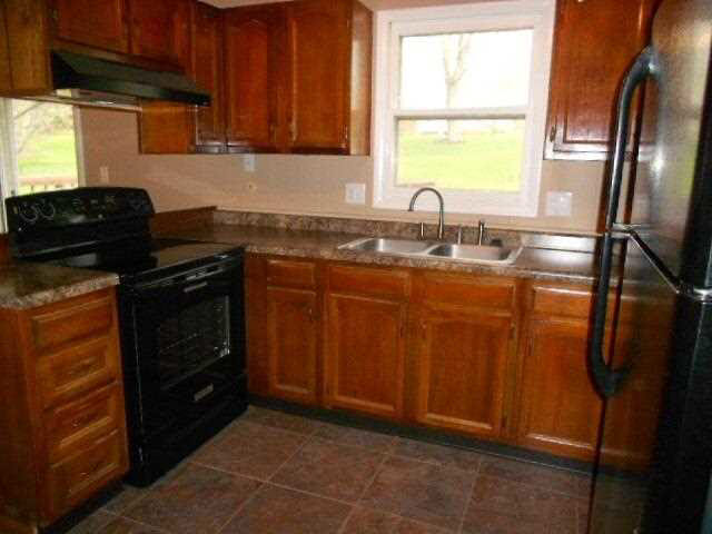 2424 S Spiceland Rd, New Castle, IN 47362 photo 7