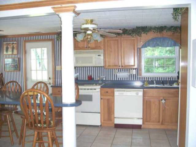 6544 W Maxville Rd, Farmland, IN 47340 photo 5