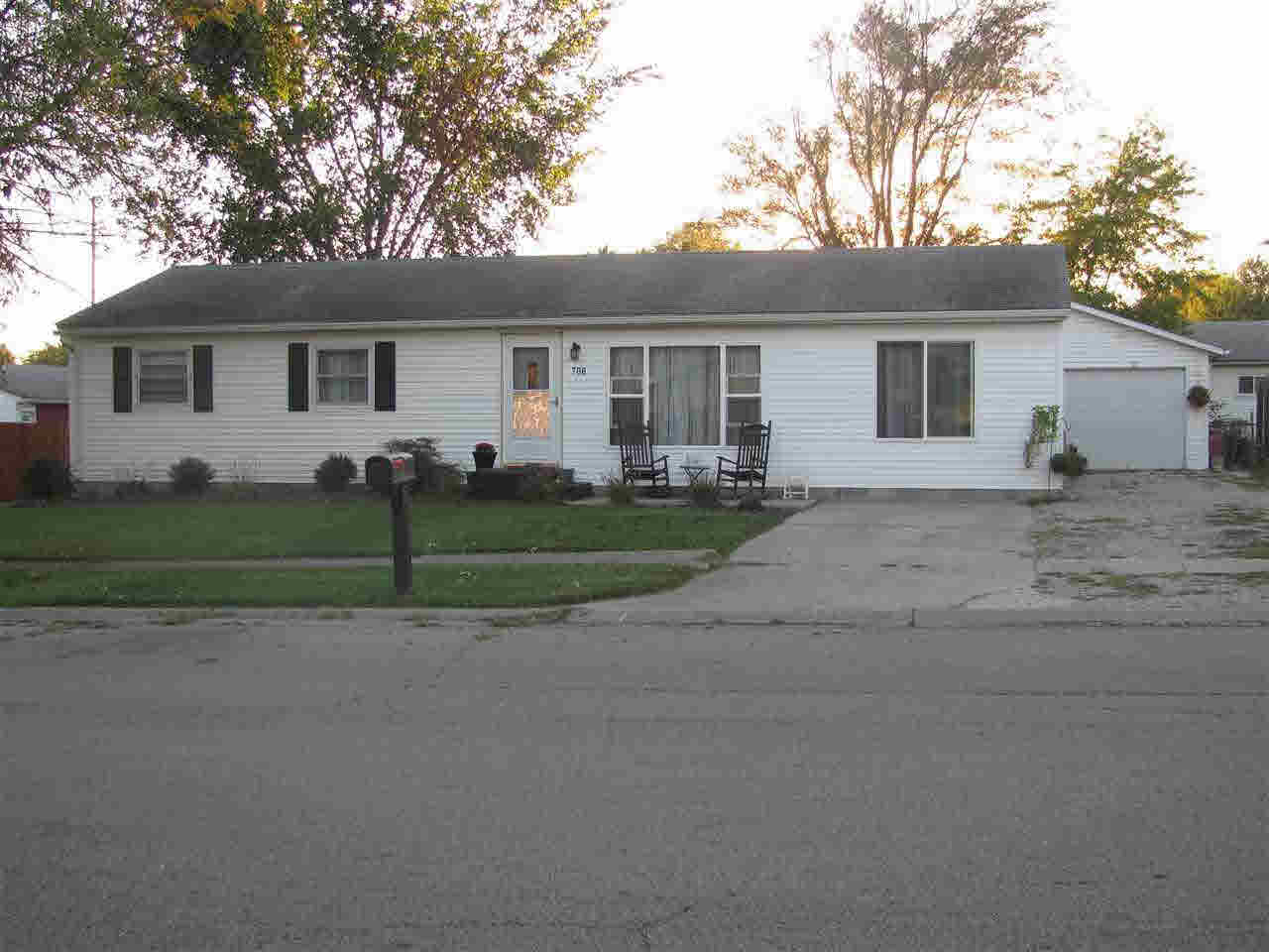 708 S Western Ave, Portland, IN 47371 photo 1