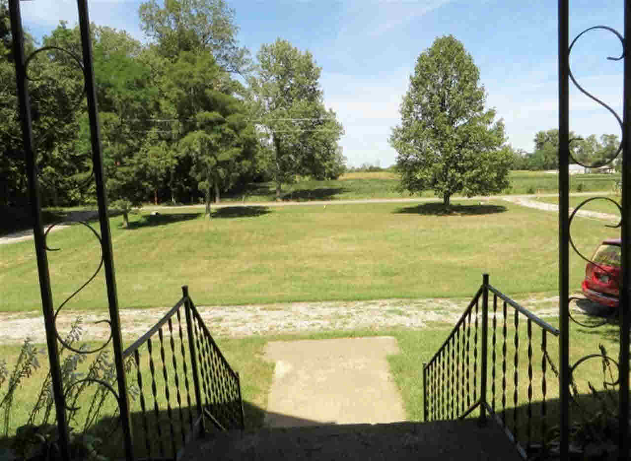 14411 Weaver Rd, Losantville, IN 47354 photo 2
