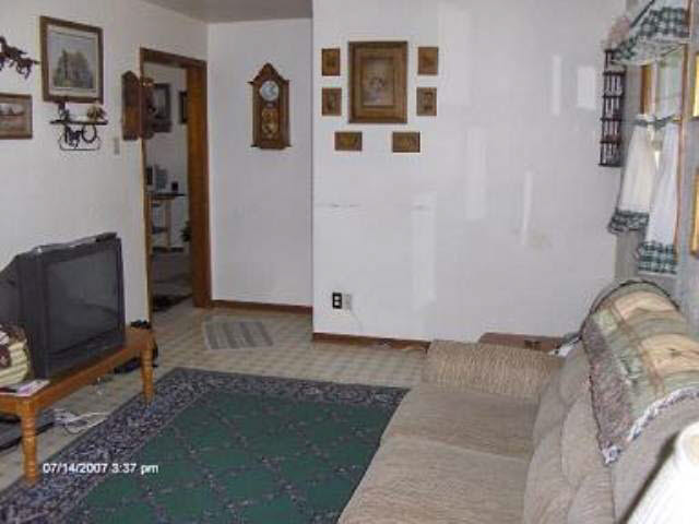 340 Moore, Dunkirk, IN 47336 photo 2