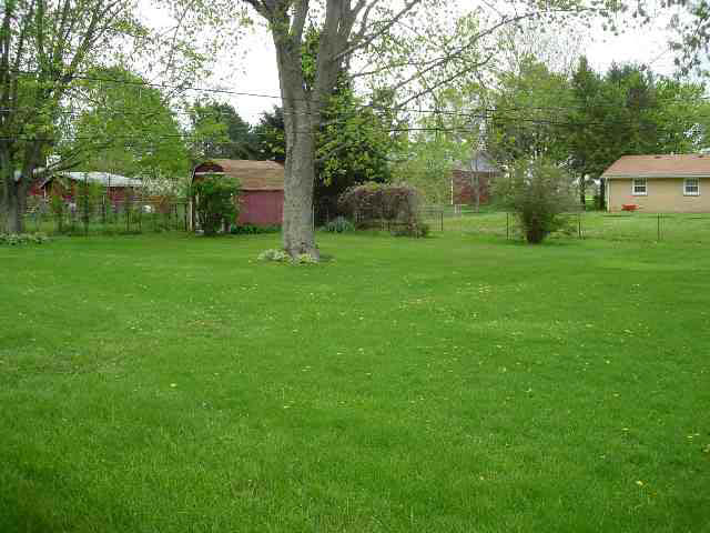 1017 E Cooper, Muncie, IN 47302 photo 9