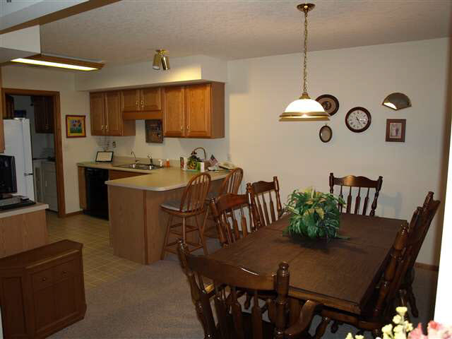34 Clubview Dr, Hartford City, IN 47348 photo 6