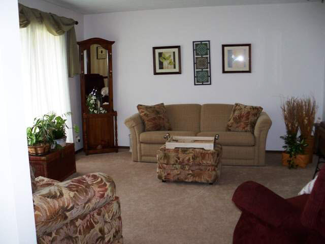 2512 W Royerton Rd, Muncie, IN 47303 photo 10