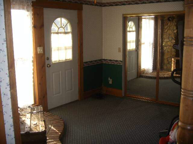 6701 W Maxville Rd, Farmland, IN 47340 photo 11