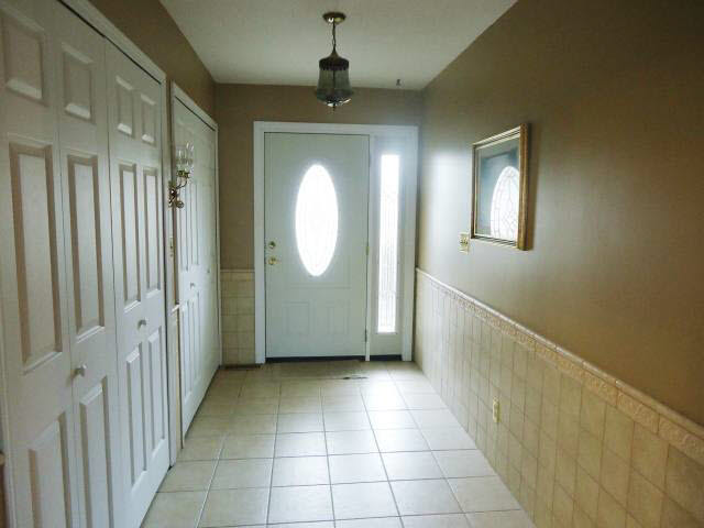8508 W Balsam Ct, Muncie, IN 47304 photo 2