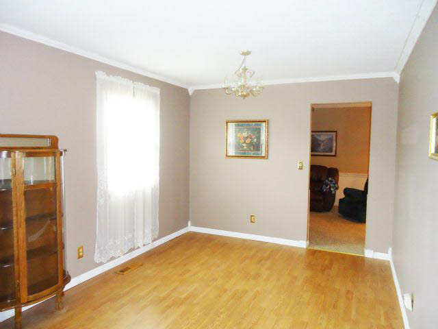 8508 W Balsam Ct, Muncie, IN 47304 photo 4