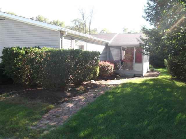 1624 W Sr 28, Ridgeville, IN 47380 photo 10