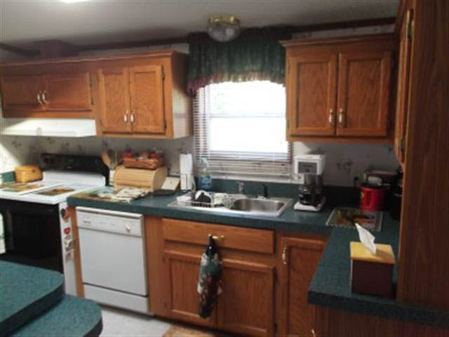 1624 W Sr 28, Ridgeville, IN 47380 photo 2